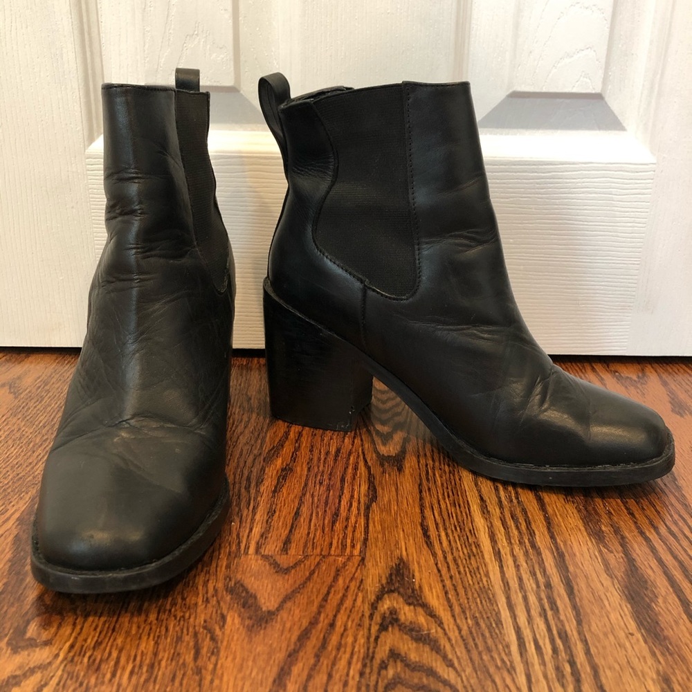 Design Lab Black Booties
